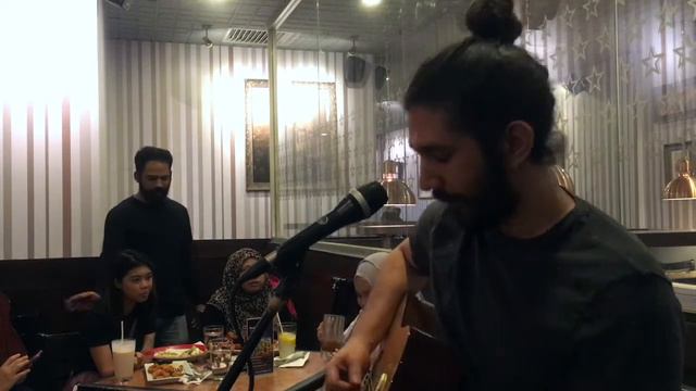 Mystery Tapes - Down The Line [Cover] (Live at TGI Fridays) смотреть онлайн