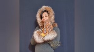 Капор и варежки из павловопосадского платка