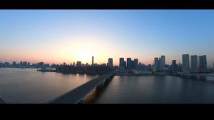 東京タワー・晴海方面の景色～夕暮れから夜景タイムラプス【ラビスタ東京ベイ豊洲のビューバス付ラビスタルームバルコニーより撮影】＜モヤハレステイ＞