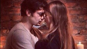 Ее красивый взгляд, она помнит тот аромат ♥