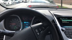 Chevrolet Equinox – How to turn on the radio