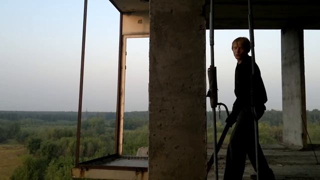 Падение душевой кабинки смотреть онлайн