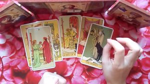 Таро что он думает обо мне?