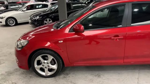 Kia Ceed 1.6 CRDi Automatic смотреть онлайн