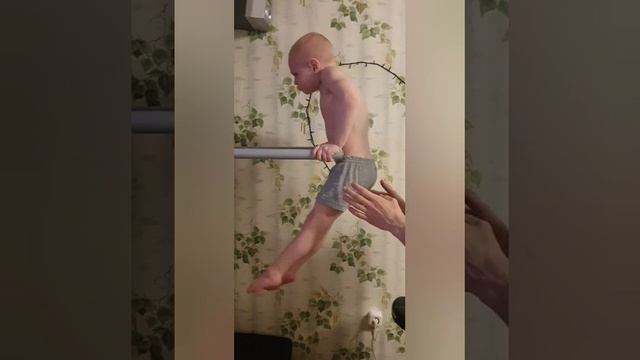 Брусья, первые 10 раз!