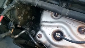 Thermostat Chrysler Sebring 2.7 change.