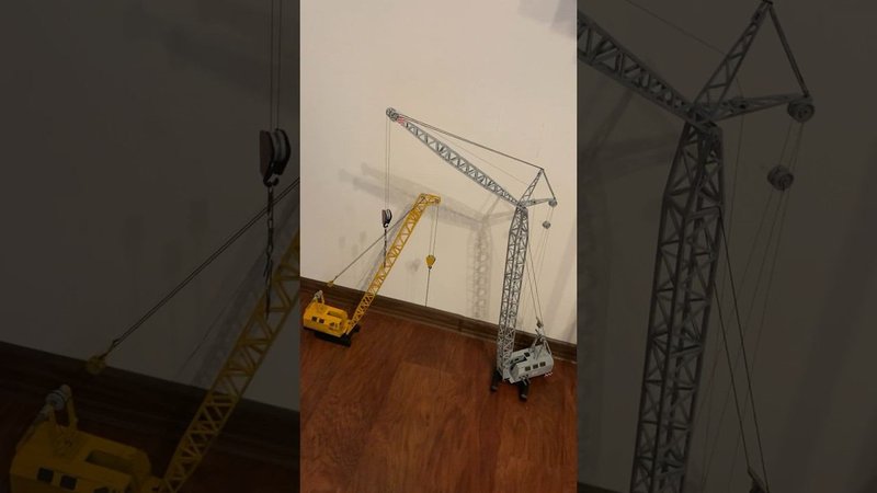 Гусеничные краны в масштабе 1:43 #shorts #cranemodel