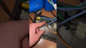 Как установить помпу Шурфло 9.3 бар на сабрину св15
