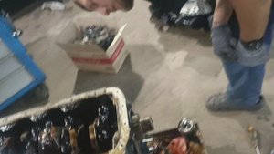 Пневмо баллоны Mercedes ML164. Стоит ли переплачивать и ещё некоторые моменты работы на сегодня.