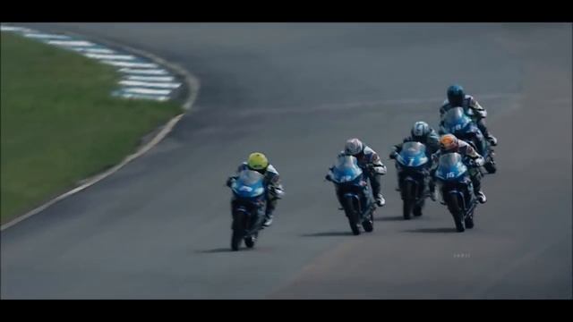 New Suzuki GSX-R 150 | Race Spec смотреть онлайн