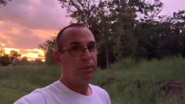 Hurricane Dorian Lurking Off The Coast #HurricaneDorian #Savannah смотреть онлайн