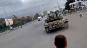 Грузинские танки едут на Цхинвал гори  цхинвал