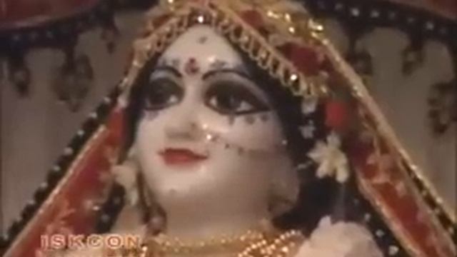 Tulasi-arati Kirtana.