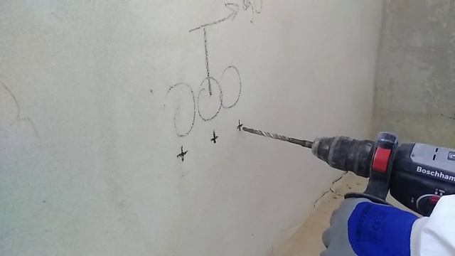 Штробление под электрику. Штроборез и пылесос.