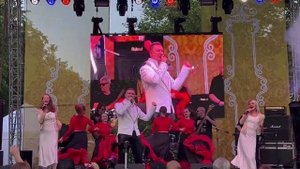 Игорь Раин & Шарман - Костёр любви
(слова: Игорь Блоцкий, музыка: Никита Хазановский)