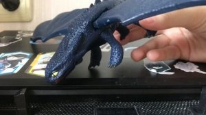 Обзор на Беззубика Ночную Фурию 2010 года