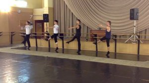 УРОК КЛАССИЧЕСКОГО ТАНЦА-МАЛЬЧИКИ(УПРАЖНЕНИЯ У СТАНКА)