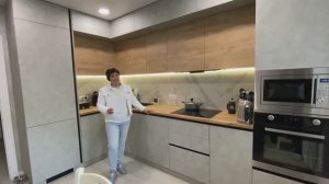 Встроенная кухня со шкафами под потолок | Кухни на заказ | АМ Династия