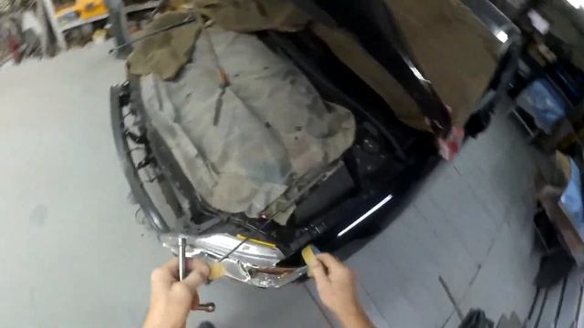 Как открутить и закрутить болты или гайки крепления капота,крыльев и дверей, не повредив краску .