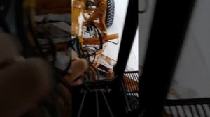Грейдер дз 98в. Сдираем снежный накат до плит