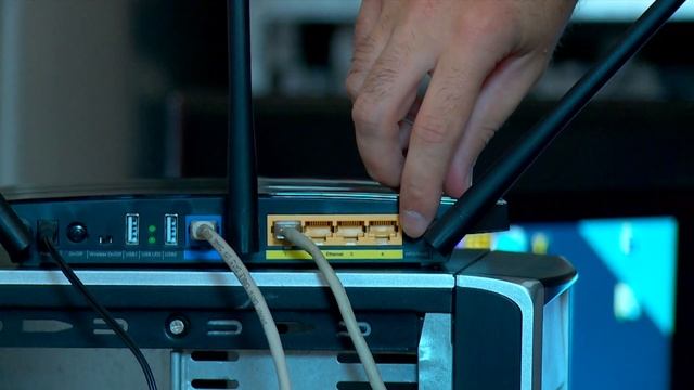 Мережеві адаптери TP-LINK TL-WPA4220 стандарту AV500 смотреть онлайн