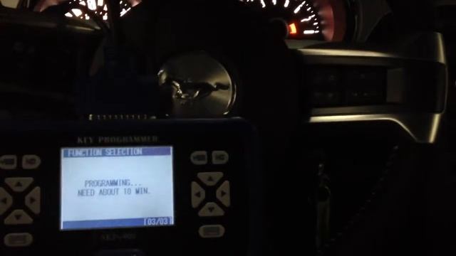 2014 Ford Mustang Программатор ключей SKP 900 смотреть онлайн