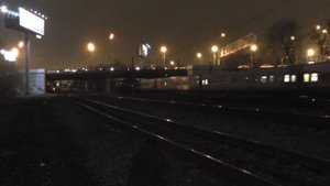 Тепловоз 2М62У и пассажирский поезд в Текстильщиках