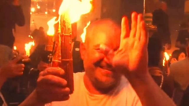 Огонь небесный: Уникальные кадры схождения благодатного огня 2023! Особые моменты!
