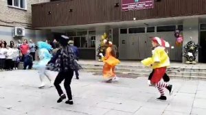 11 класс поздравляет первоклашек.#1Сентября 2022г.