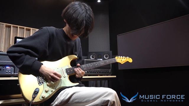 Fender Custom Shop 1961 Strat Relic Demo - 'Time' by Guitarist 'Yoonwoo Lee' (이윤우) смотреть онлайн