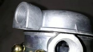 Топливный насос ЗИЛ 130