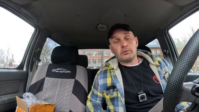 РАЗБИВАЮ ЖЕЛЕЗОБЕТОН. Достаю арматуру, делаю отсыпку заезда.