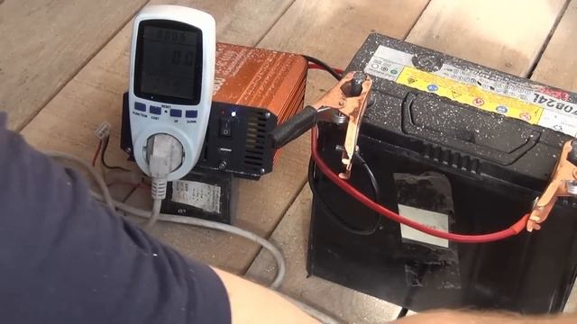 Тестирование сетевого инвертора 600/1200 ватт CNBOU Подключаем разные полезные приборы смотреть онлайн