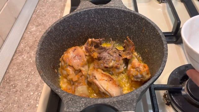 От такого обеда все будут в восторге !!! Соус из курицы. #Nonna Food #курица #картошка #соус