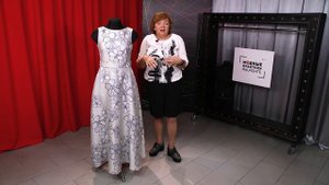 Обзор длинного праздничного платья на шелковой подкладке. Платье с открытым плечом и  поясом