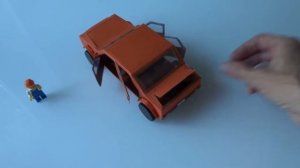 Автомобиль из картона