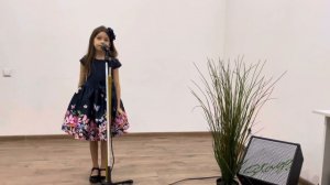 «Все ли можно сосчитать» Слова и музыка Анны Петряшевой.