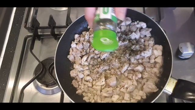 Лодочки из баклажанов с курицей#баклажаныфаршированные#баклажанывдуховке