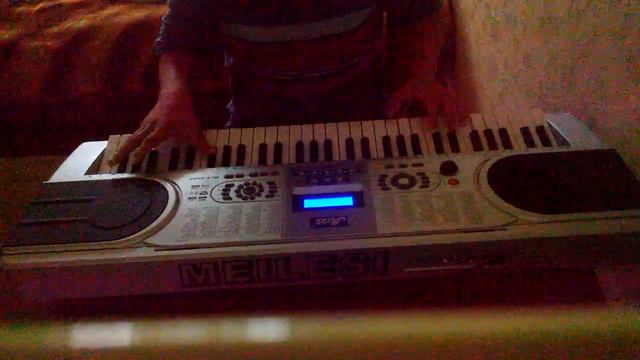 Heyat davam edir (Piano) | Жизнь продолжается (Пиано) смотреть онлайн