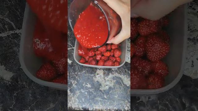 КЛУБНИКА🍓 на ЗИМУ как СВЕЖАЯ🍓_#shorts