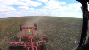 Подшипник на дискаторе сказал, ребят дальше без меня! Готовим почву под осенний сев.