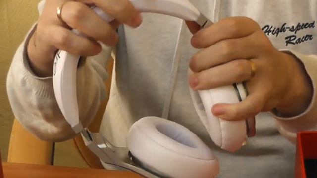 Оригинальные наушники Beats by Dr.Dre Pro белые