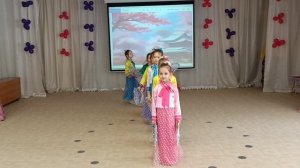 Корейский танец с веерами