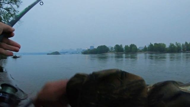 Спиннинг на острове Отдыха в Новосибирске (невышедшее)