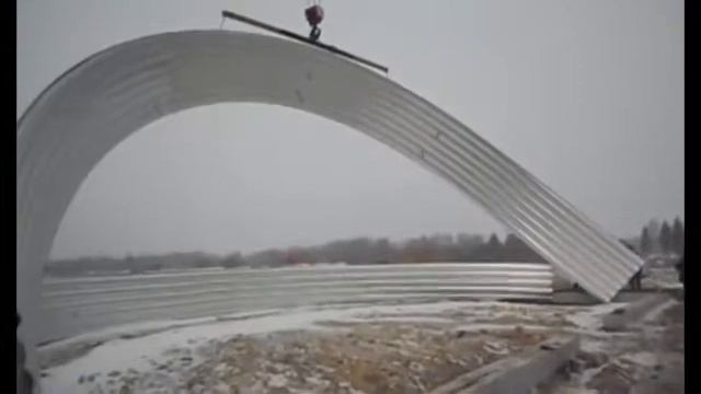 Возведение бескаркасного арочного ангара смотреть онлайн