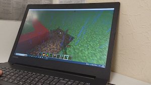 Откуда в нашей деревне появился красный круг с гигантским динамитом в Minecraft