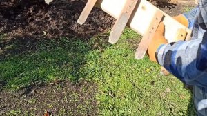 Садим озимый чеснок по новому! Новое приспособление для посадки чеснока! Очень удобное!