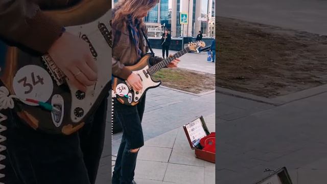 ANDREW DEN. Гитарист. Уличные музыканты Москвы. Mosсow, Street Musicians. 2022