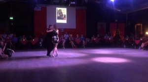 Claudia Cavagnini y John Zabala Milonga 3/4 San Benito de Palermo (Milonga Pensalo Bien -  Milano)