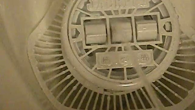 Urinal Games First Prototype смотреть онлайн